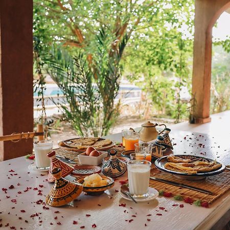 Riad Aman Скура Екстериор снимка