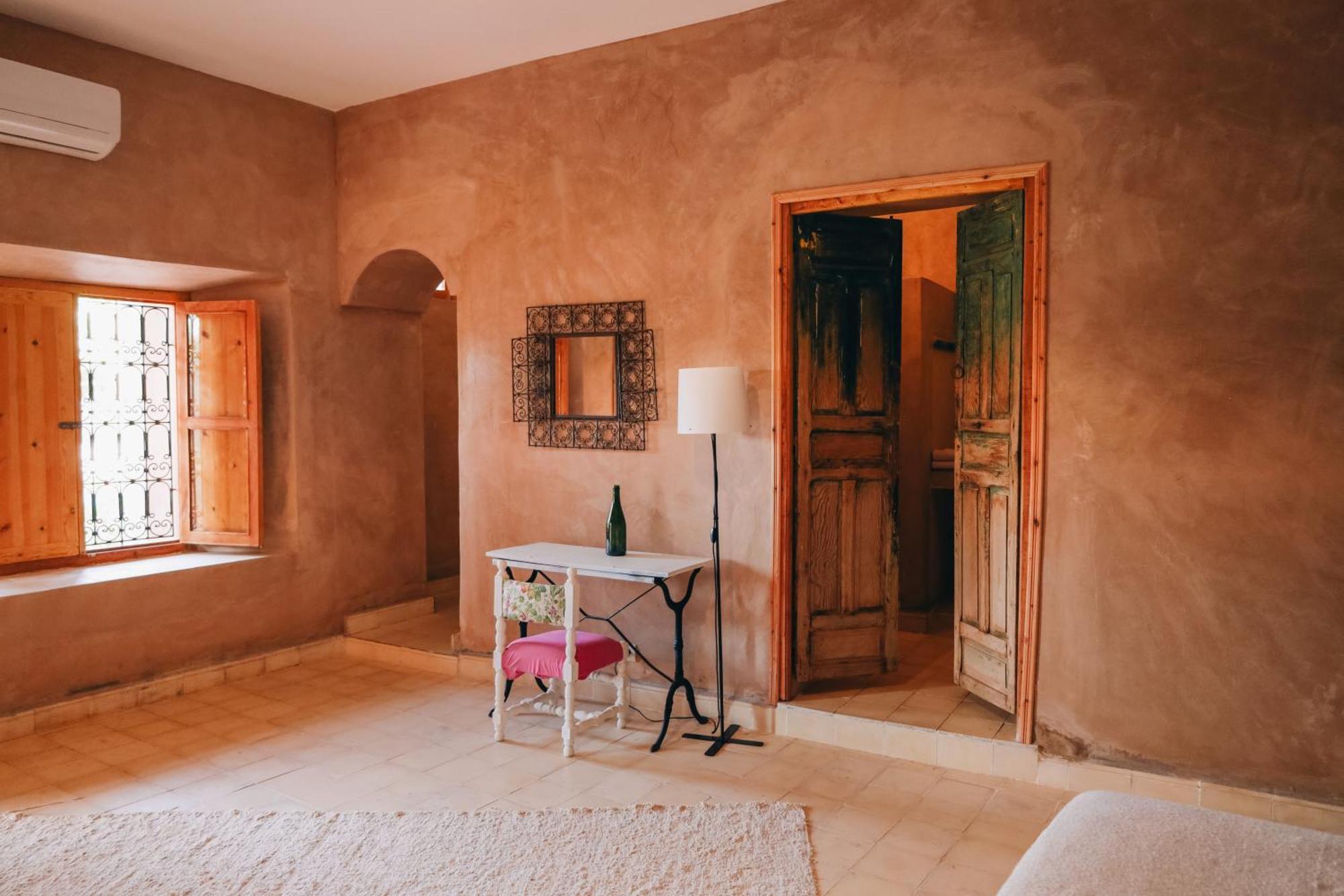 Riad Aman Скура Екстериор снимка